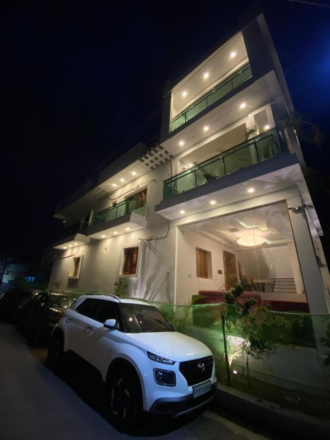 La Paradise Luxury Villa Puducherry Buitenkant foto