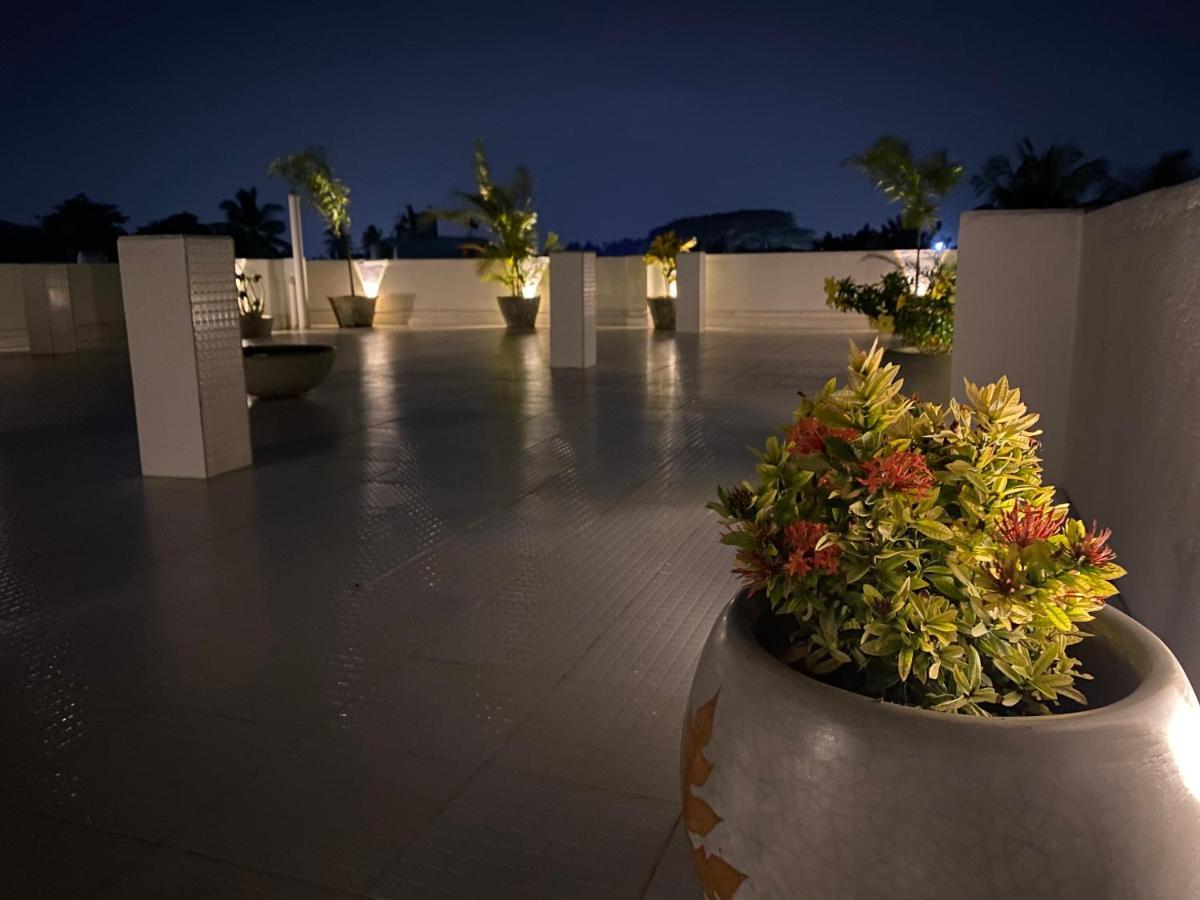 La Paradise Luxury - Tie Hotels & Resorts Puducherry Buitenkant foto