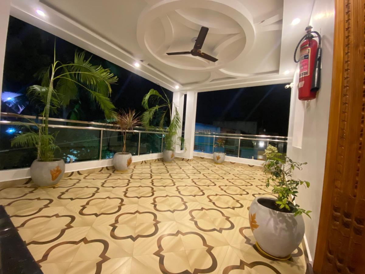 La Paradise Luxury - Tie Hotels & Resorts Puducherry Buitenkant foto